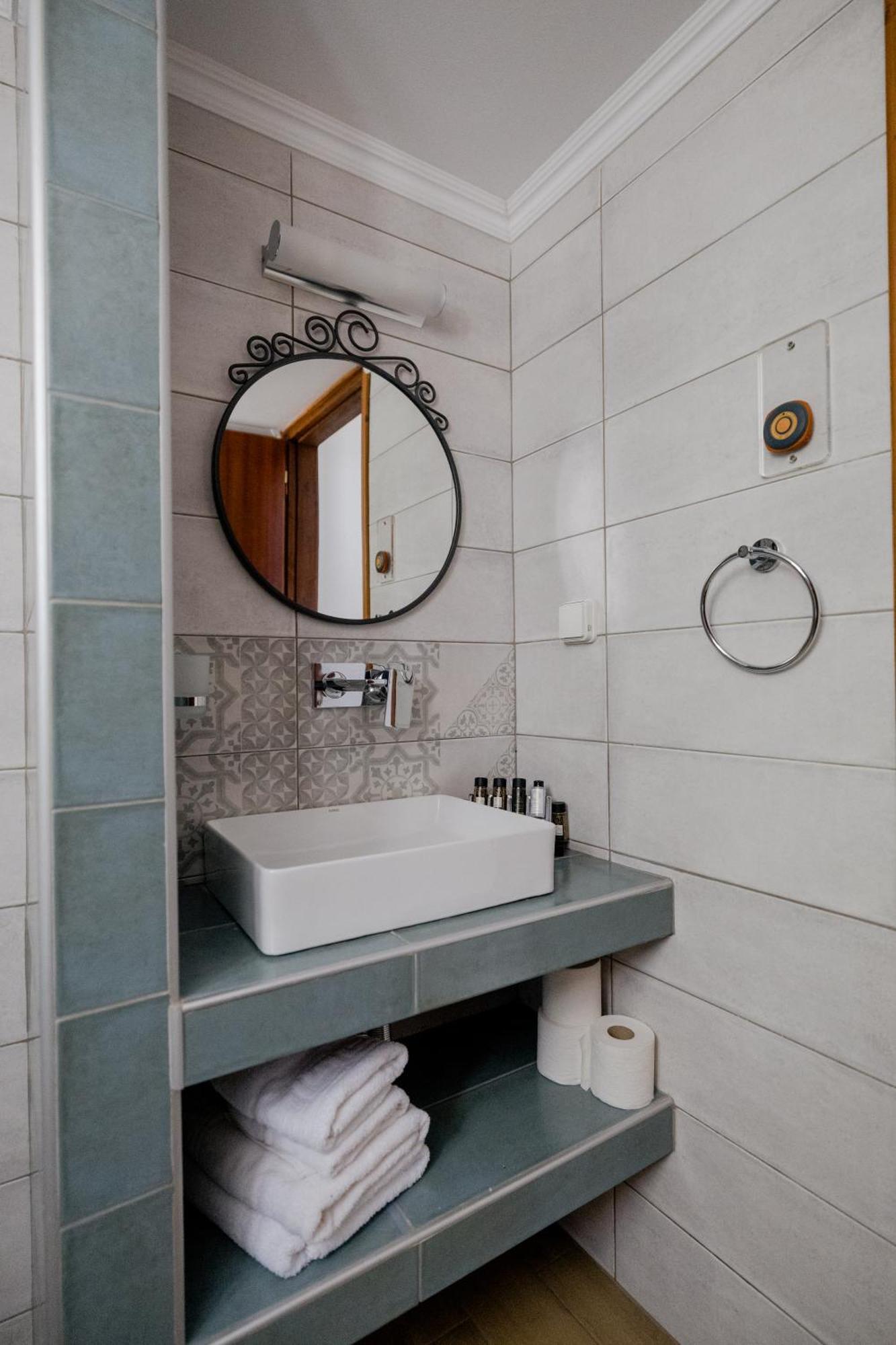 Aparthotel Opera House 4*